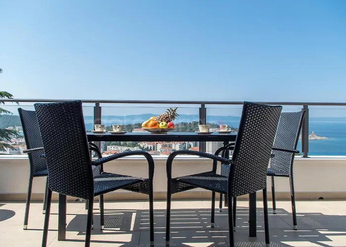Seaview Penthouse Milano * Makarska